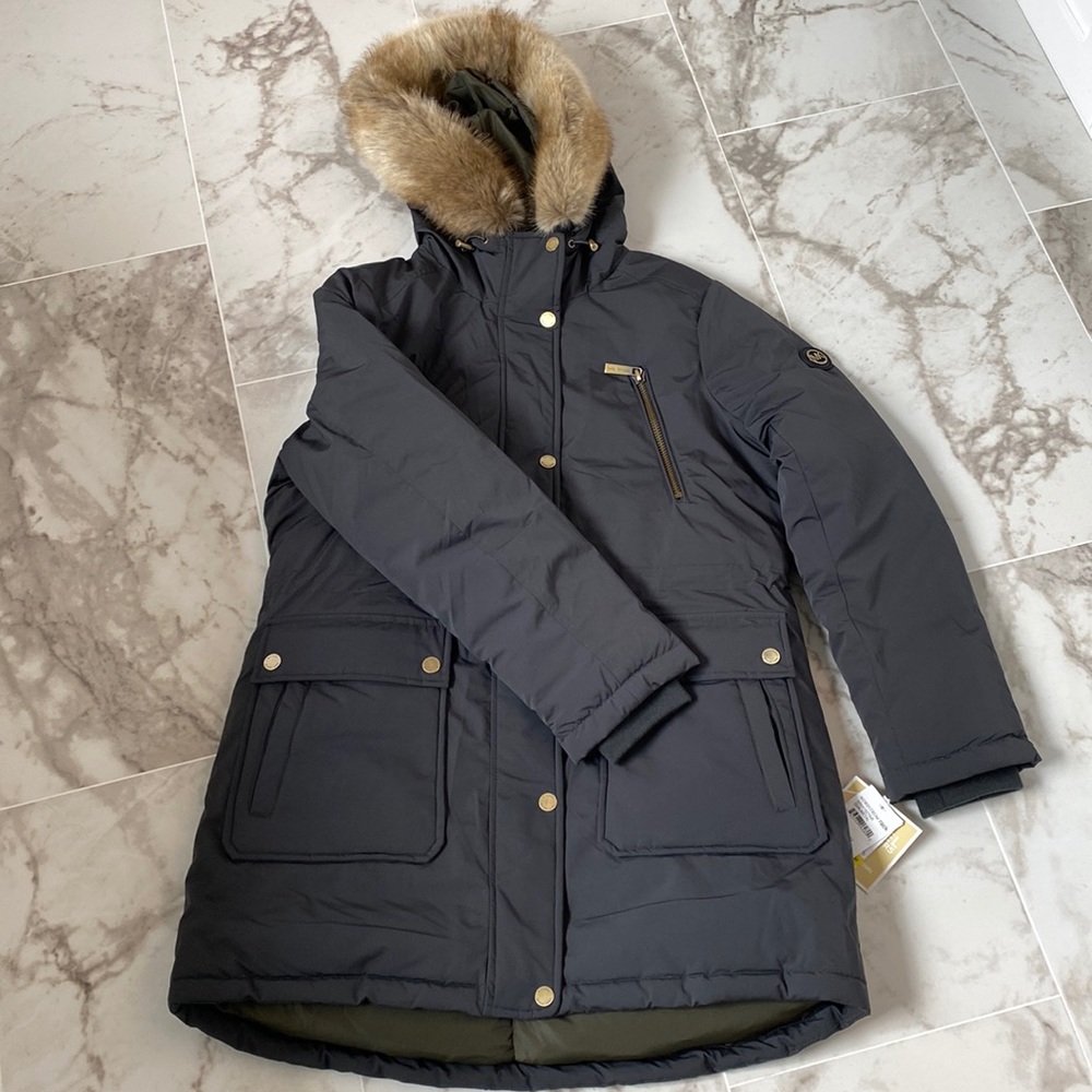 Michael Kors Down filled Parka. Dark grey size M. NWT